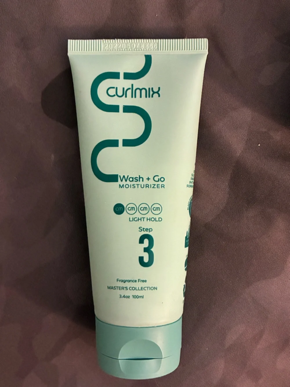 Wash + Go Moisturizer Step 3 — Light Hold